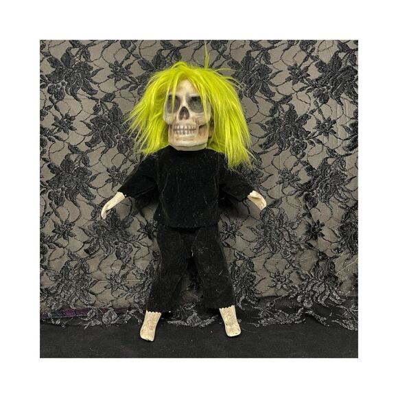 OOAK Creepy Odd 16” Skeleton Head Horror Spooky Scary Halloween Artist Art - Picture 8 of 10